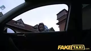 تدريب الحلق لمص قضيب كبير