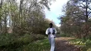 المتفوقة المفضلة لدى المدرس تحصل على حمولة سميكة في حلقها بعد المدرسة