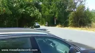 ولد يرضي امه بعدما زعلاها ابيه مترجم وتغريه اينيكها