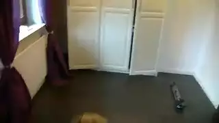 زوج ينك بي رجل أمام زوجته