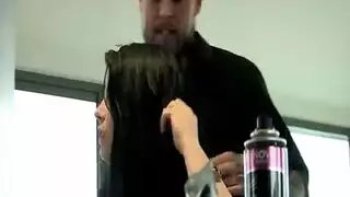 لعب في الكس حتي تنزل لبنها