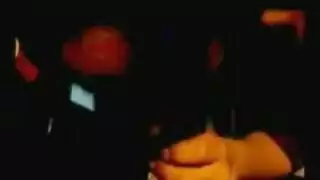 مفاجأة القضيب الأسود خلال مكالمتها الهاتفية مع رجل متزوج