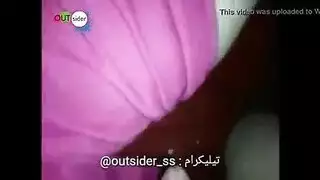 الديوث يسجل كس زوجته سراً ويستمني عليه