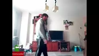 أمريكي ينيك ملكه