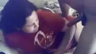 بورن مصري: أخ يملأ أخته وهي ترتدي سليبة حمراء