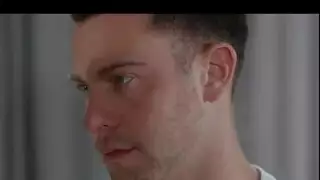 إغواء الأم الناضجة: لقاء الابن العدواني والإباحي القاسي