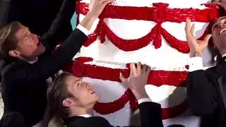 اللعنة النفس نايلون خلف الكواليس
